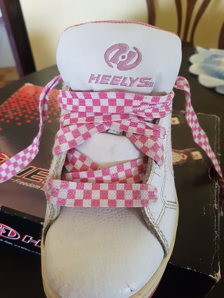 Sapatilhas Heelys