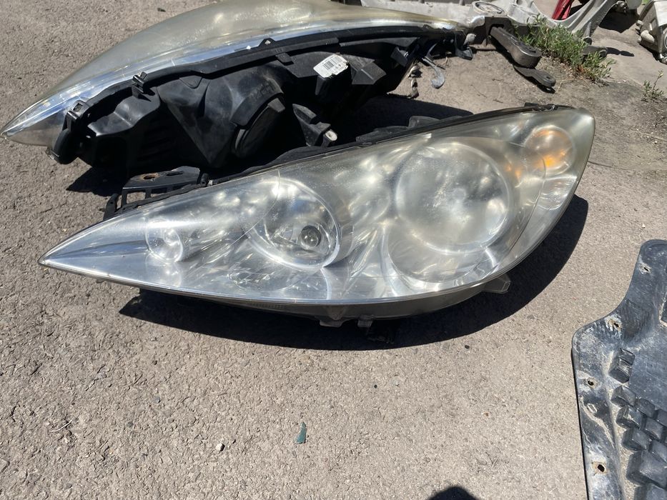 Фара Пежо 308 Т7 Peugeot 308 t7