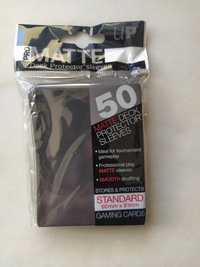 Protetores de cartas Standard 50 Ultra Pro Pro-Matte Sleeves (Black)