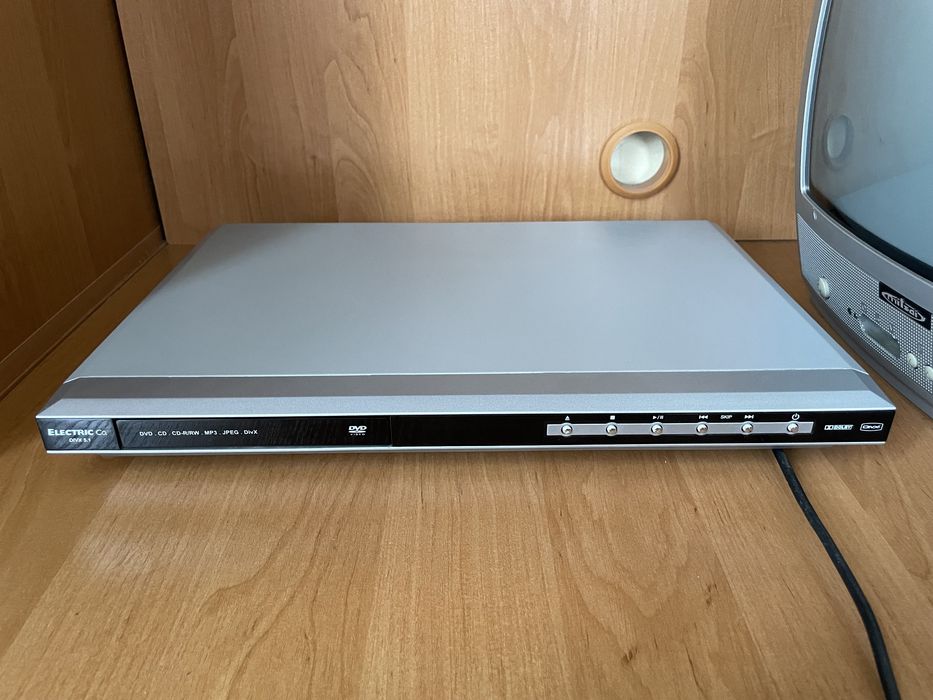 DVD плеєр програвач