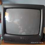 Telewizor marki LG - 14 cali.
