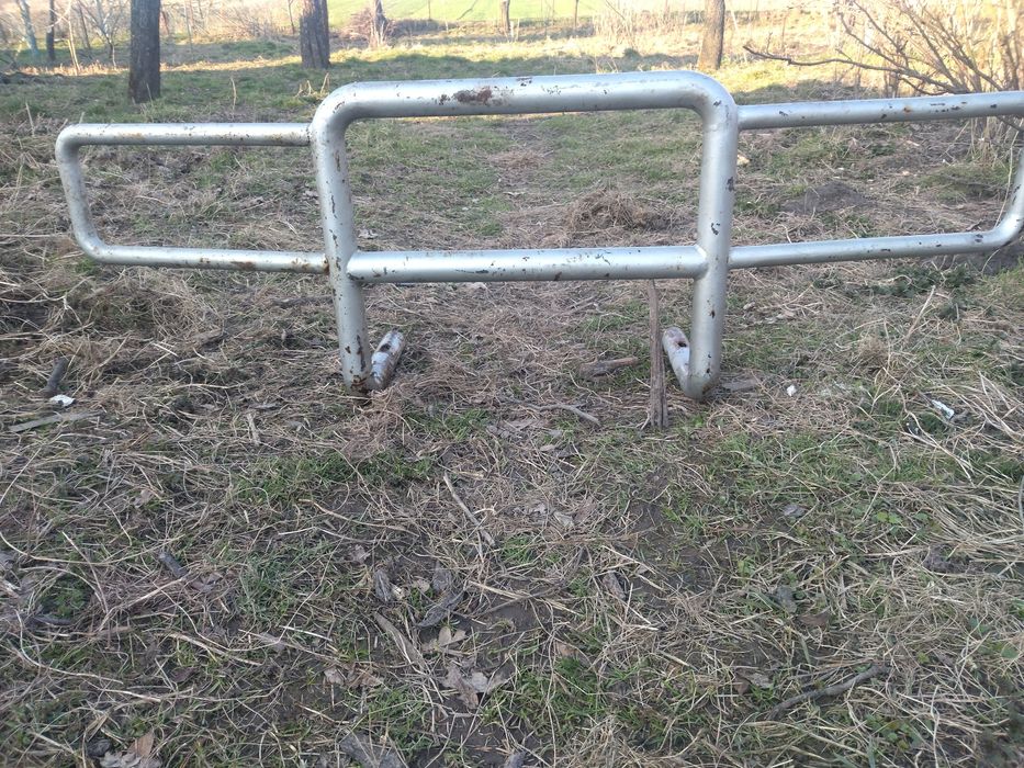 Кенгурятник (захист бампера) задній