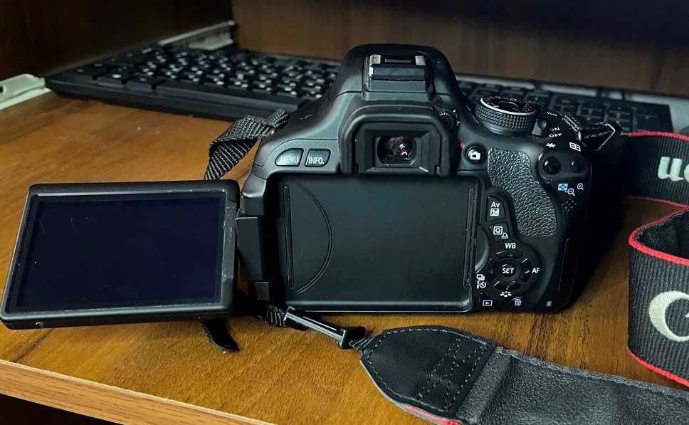 Фотоапарат Canon EOS 600D+TAMRON 17-50
