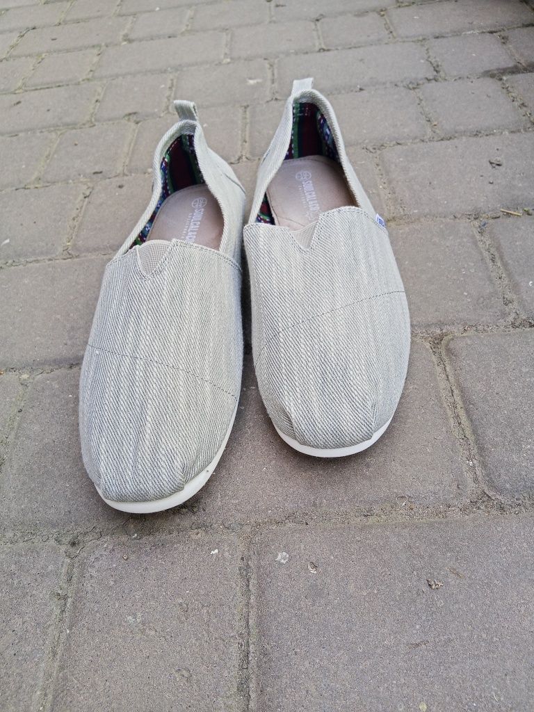Чоловічі мокасини