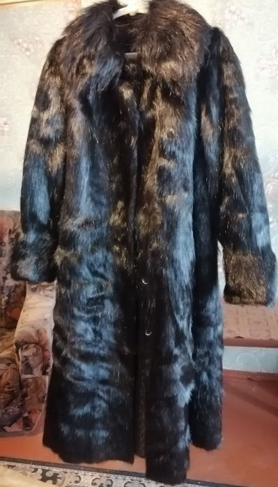 Продам шубу из меха нутрии