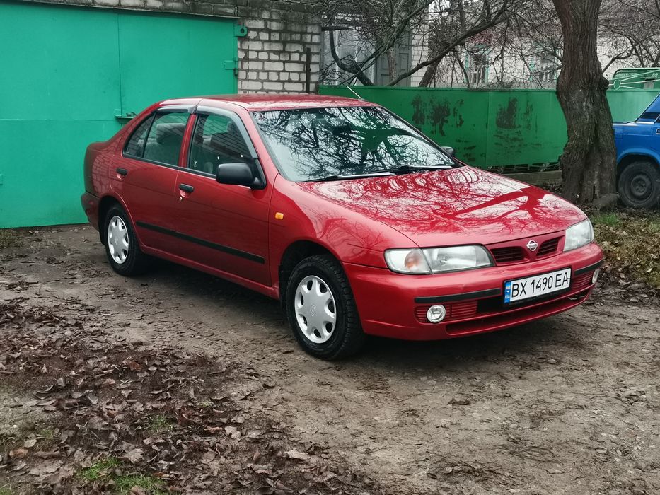 Продам ніссан альмера