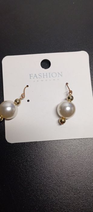 Brincos pérola pendureza