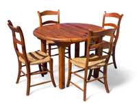 Sosnowy komplet do jadalni: rozkładany stół + 4 krzesła
