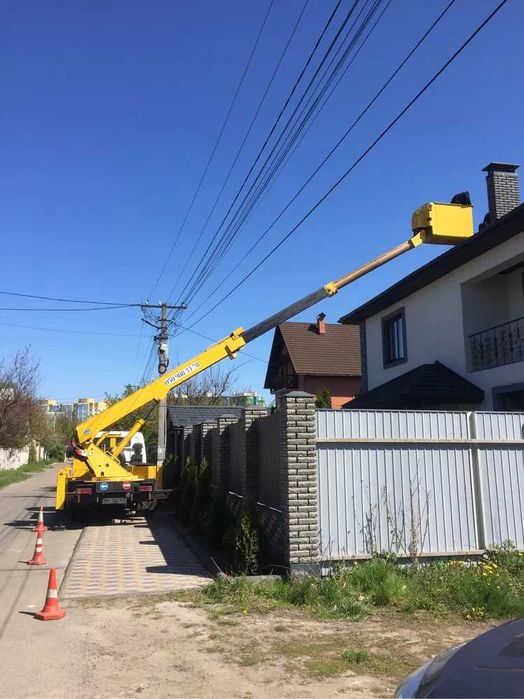 Оренда автовишки. Услуги аренды автовышки почасово.