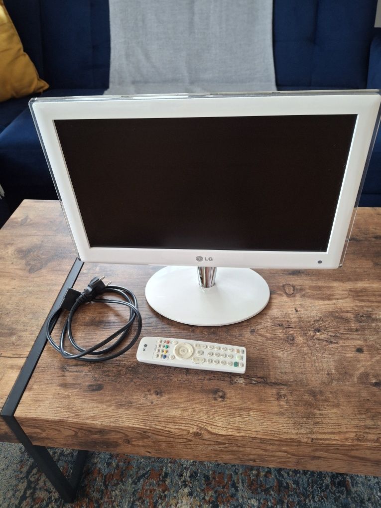 Telewizor LG 19 cali(biały)