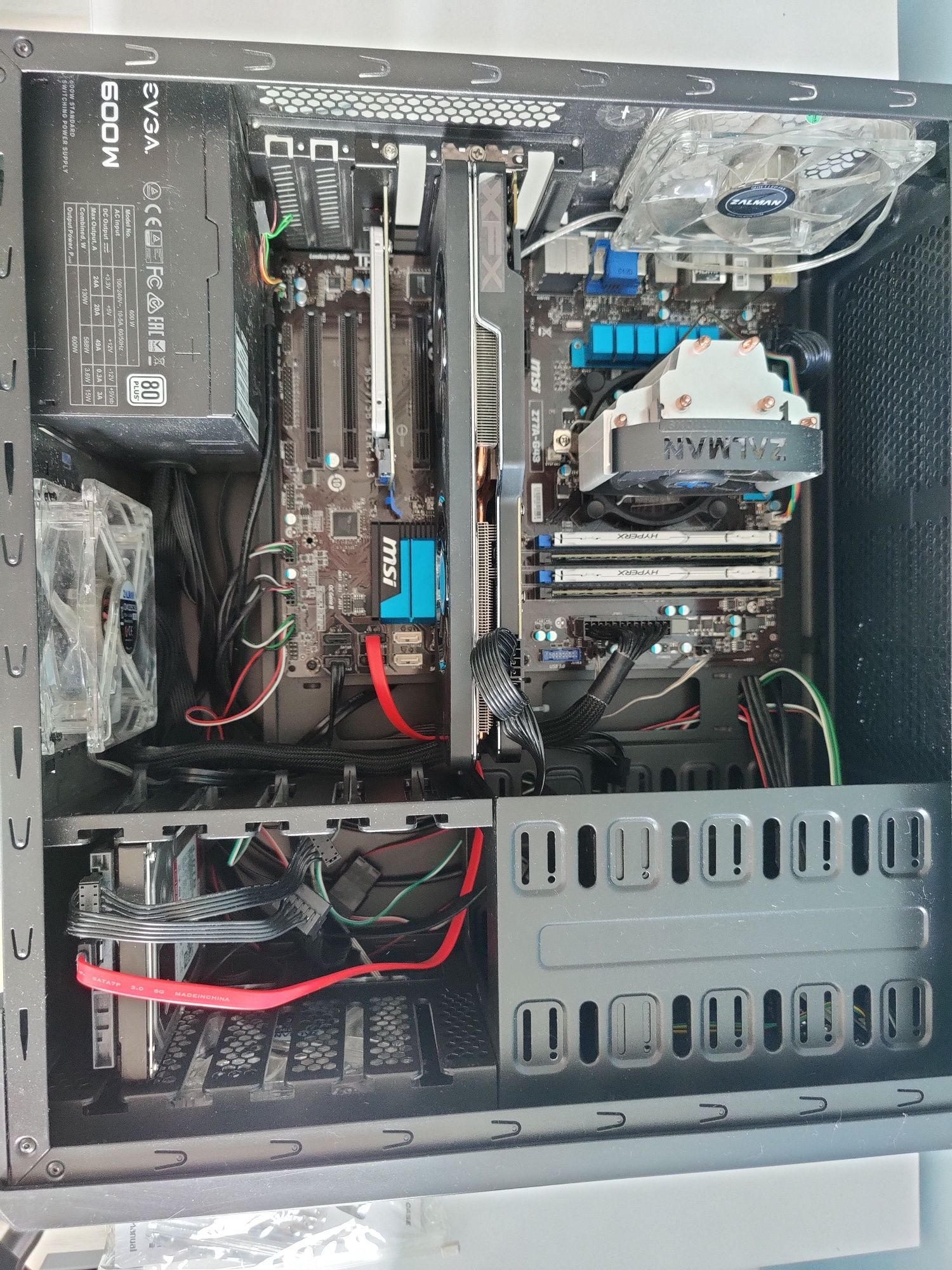 Продам игровой компьютер core i7 3770k, 8 gb ОЗУ, 4 Тб, xfx r9 280 3g