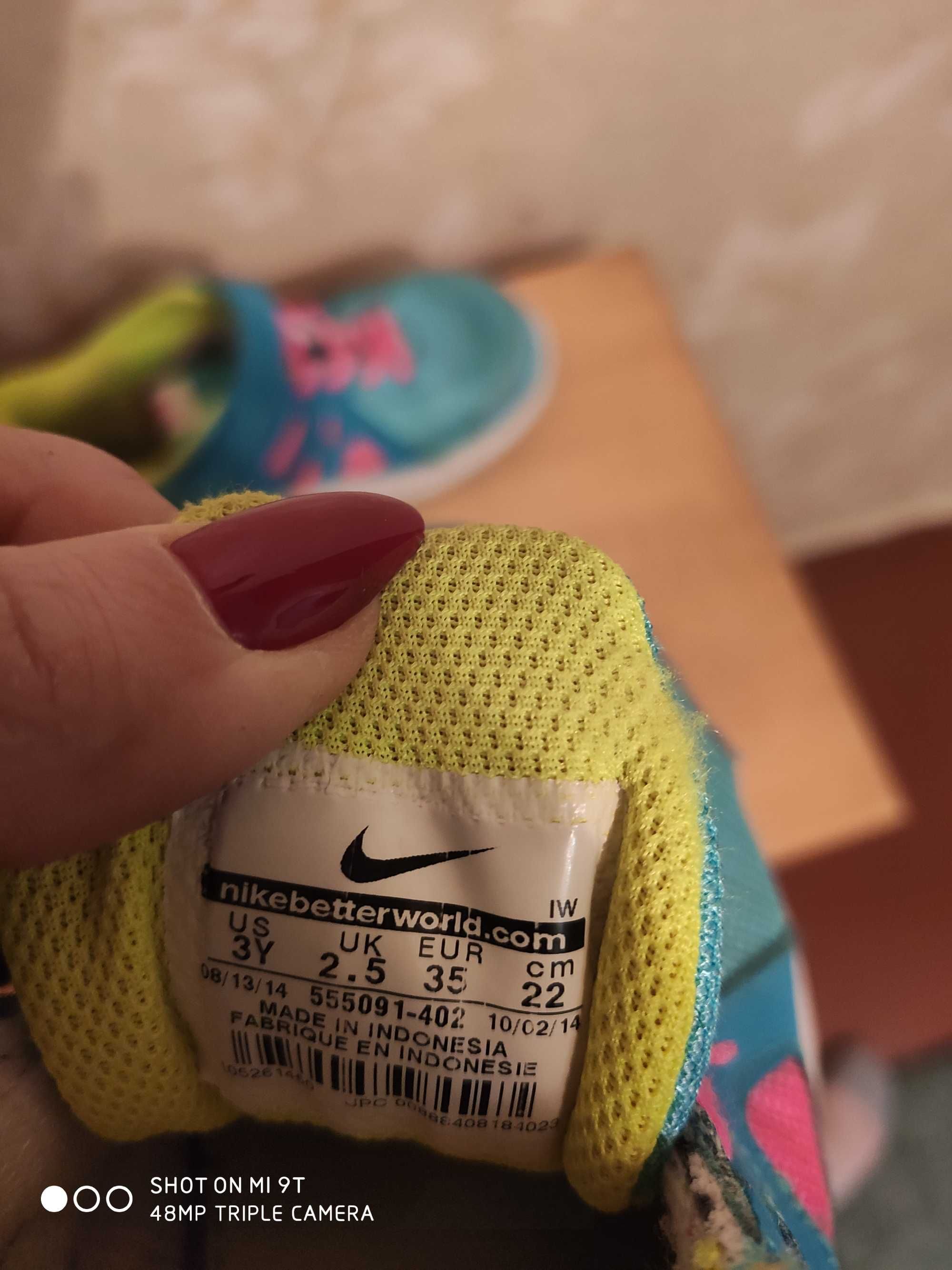 Кросівки Nike 35 розмір