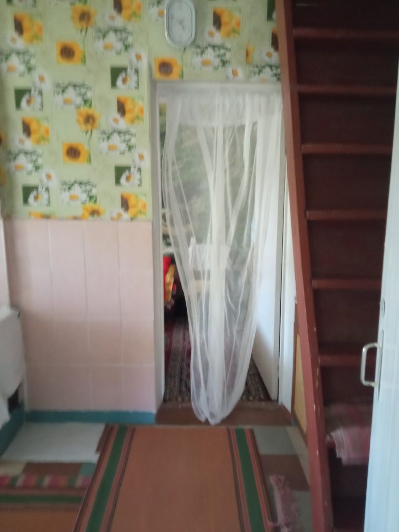 Продам дачу за містом