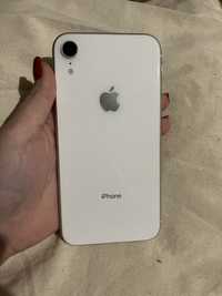 Продам iPhone XR 64GB