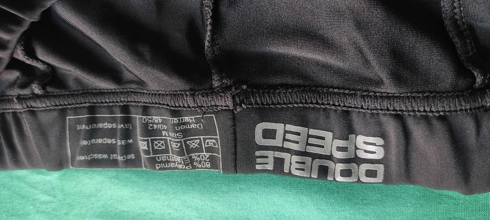 Велошорти, спортивні шорти, шорти велосипедні