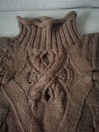 Вязанный свитер. Шерсть 100%