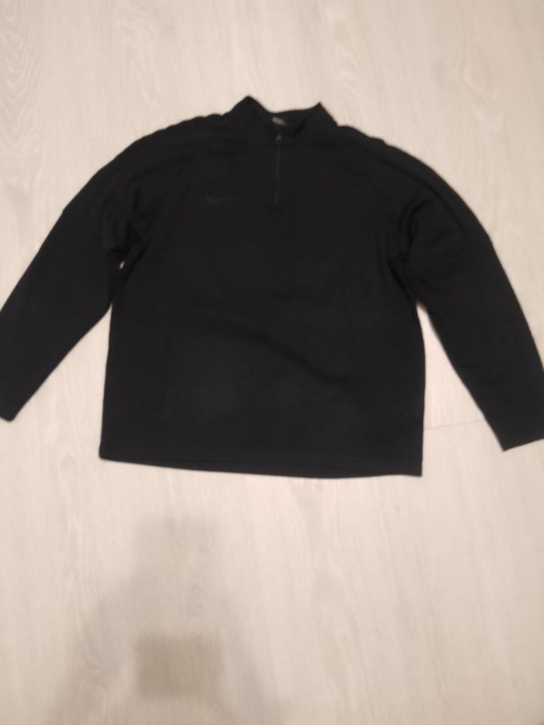 Ellesse,berghaus,nike,adidas,polo Raulf Lauren,Lyle Scott