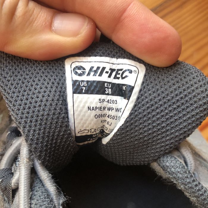 Sapatos caminhada hi tec