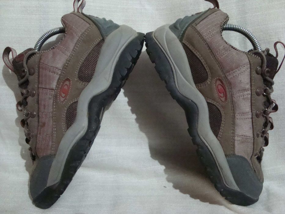 Кроссовки трекинг SALOMON 39