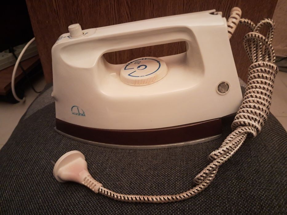 Żelazko stare kolekcjonerskie