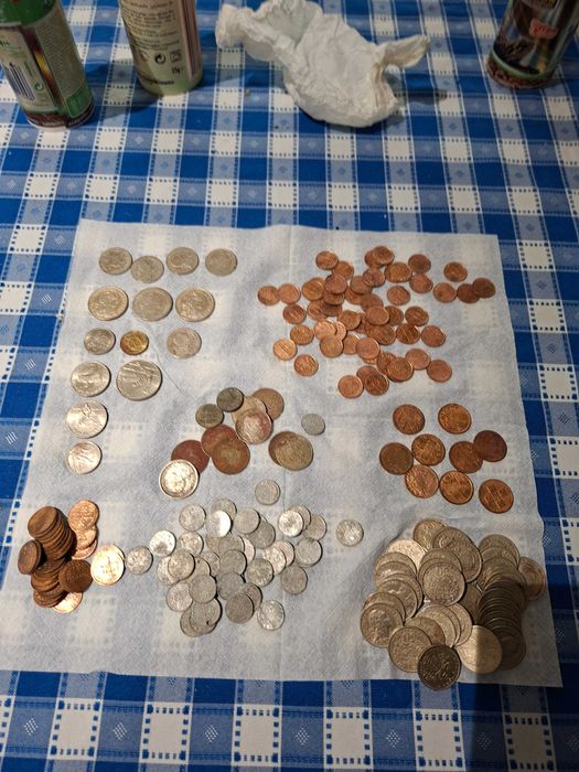 Muitas moedas antigas