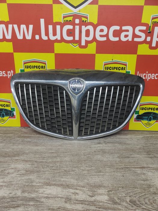Grelha da frente Lancia ypsilon