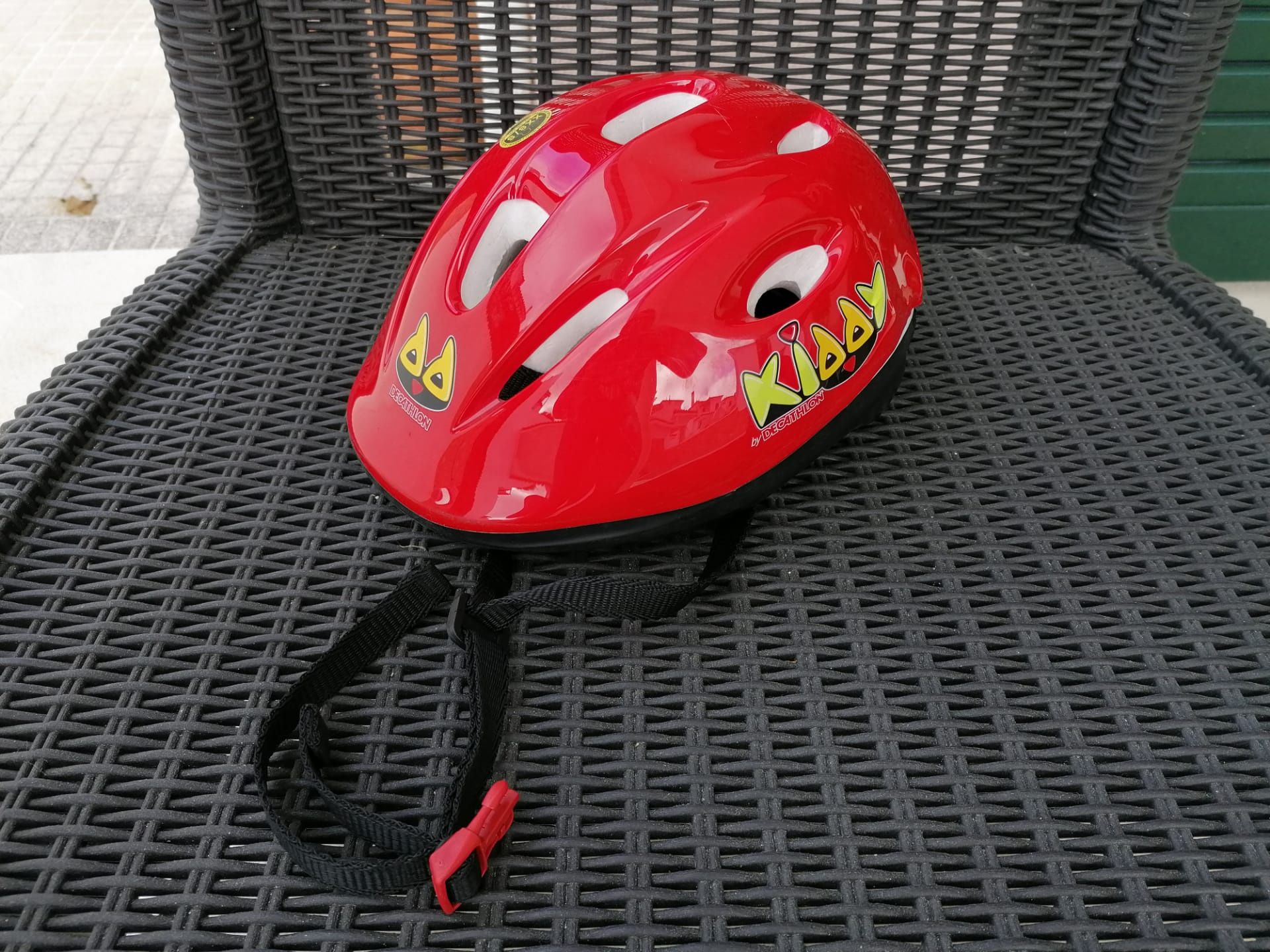 Patins em linha tamanho 30-31 com capacete e proteções incluidas