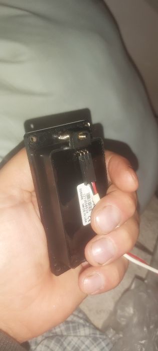 Parafusos e molas para pickup emg