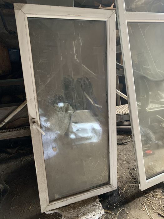 Продам металопластикові вікна та двері