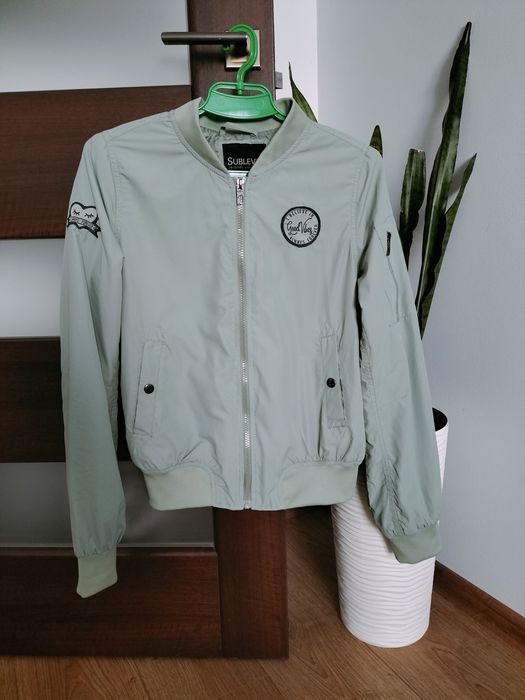 Бомбер Sublevel , легка куртка, вітрівка М