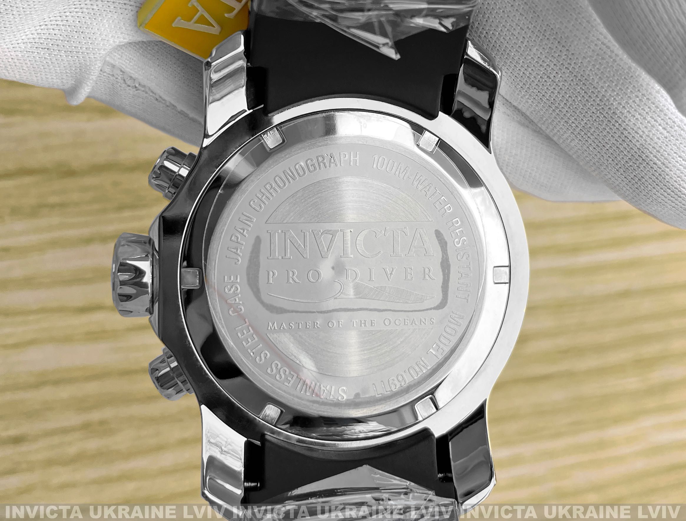 Мужские часы Invicta 6977 Pro Diver Scuba Black Silver Chronograph