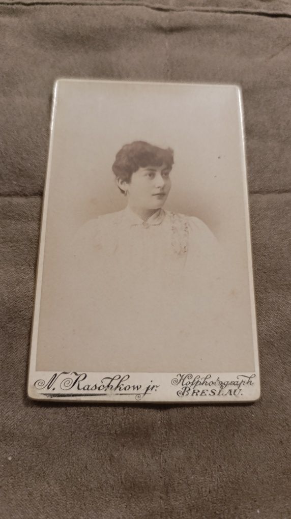 BRESLAU-Wrocław N. RASCHKOW Kobieta Tekturka