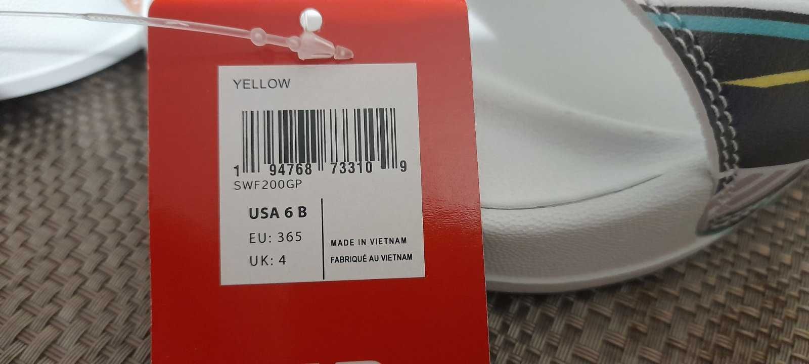 Шлепанцы New Balance