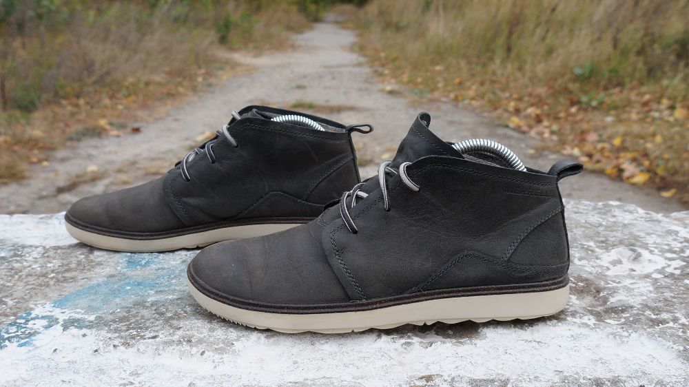 Ботильйони Merrell Around Town Chukka