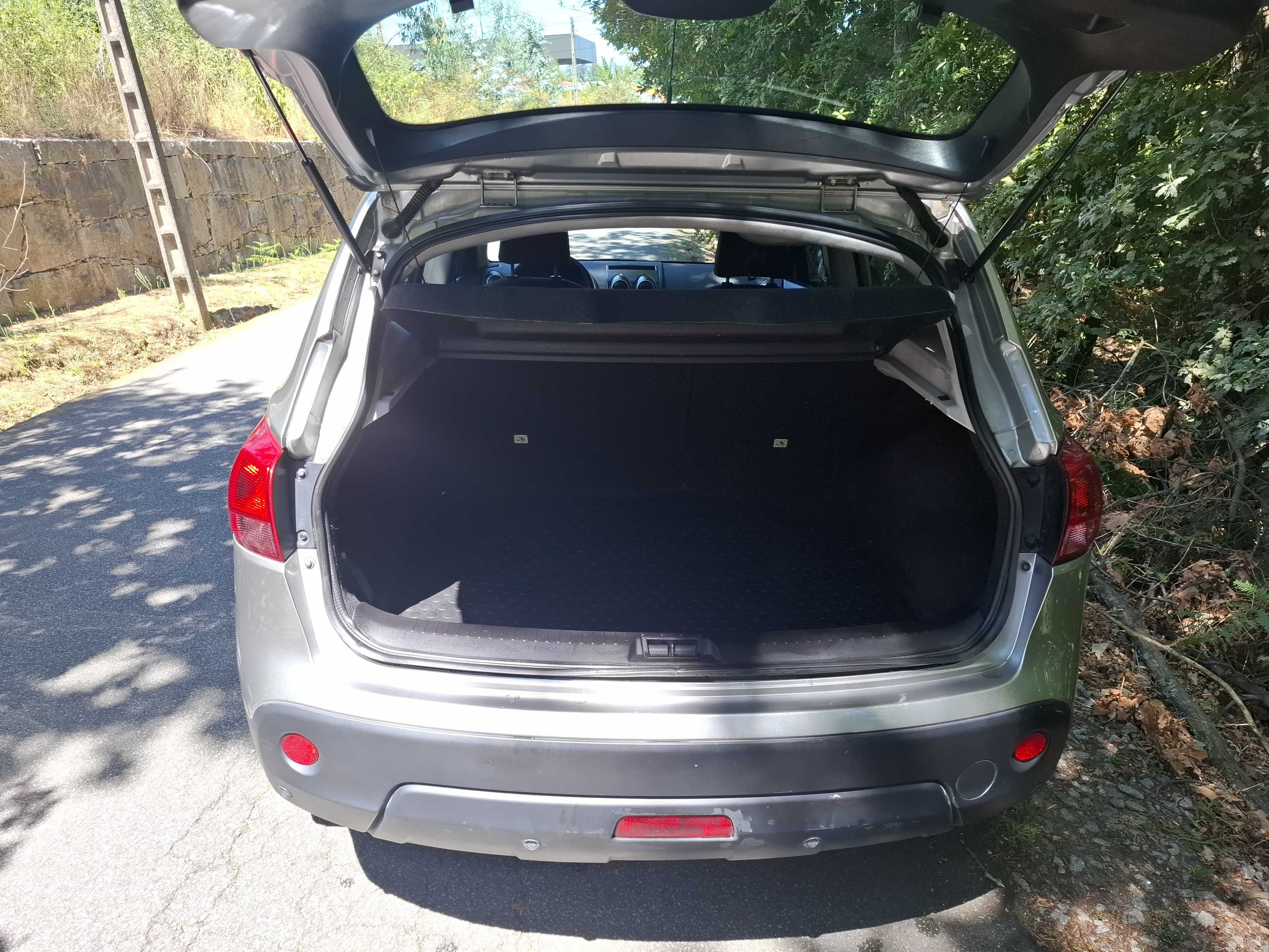 Nissan quascai 1.5
