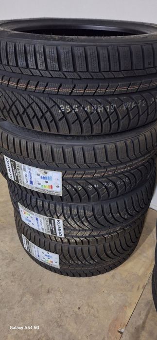 Opony zimowe 255/45/19 kumho nowe