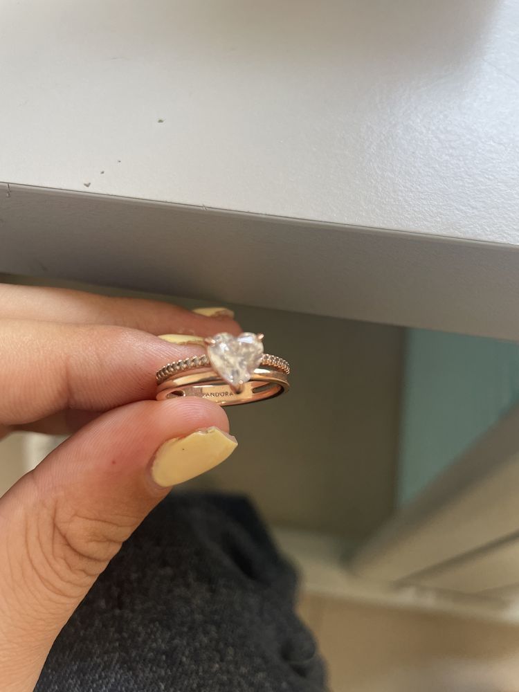 Anel Coração de Aro Duplo Revestimento de ouro rosa 14k