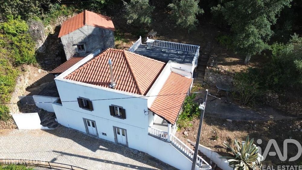 Casa / Villa T2 em Cumeeira de 155,00 m2