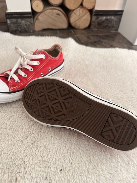 Converse r. 32 • klasyczne czerwone • bardzo dobry stan