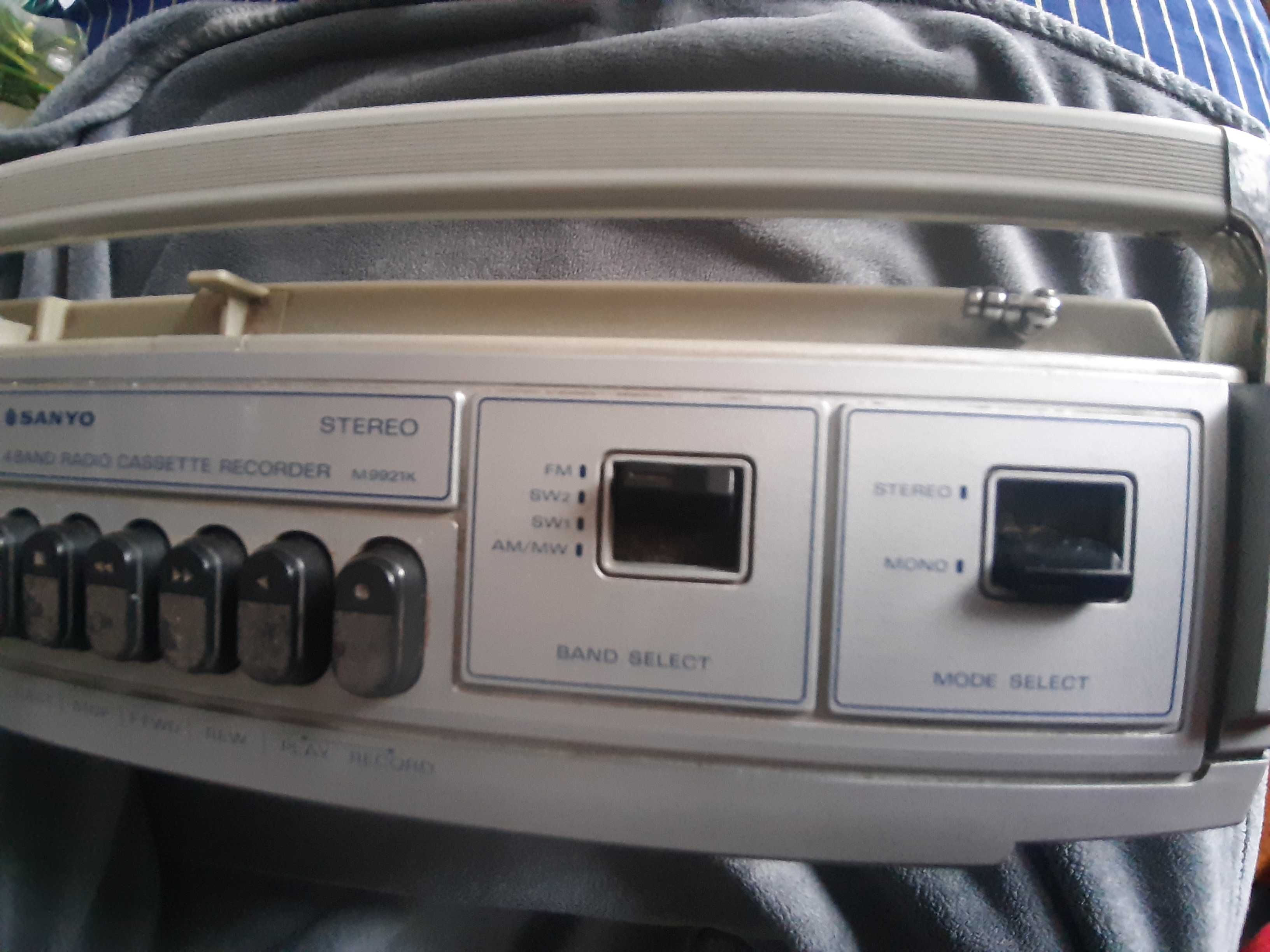 Radiomagnetofon SANYO MK9921K 1979 rok