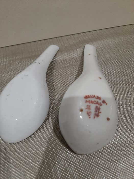 Colheres em Porcelana Oriental III