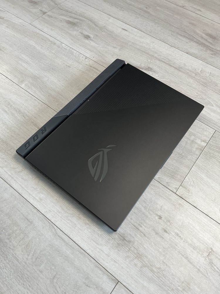 Ігровий ноутбук Asus Rog G513 — Ryzen 7 + RTX 3050  + 144Hz