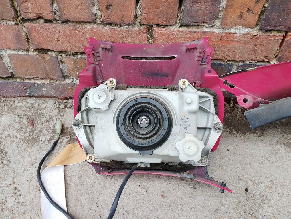 Czacha czasza stelaż lampa owiewka szyba honda CBR 600 f2