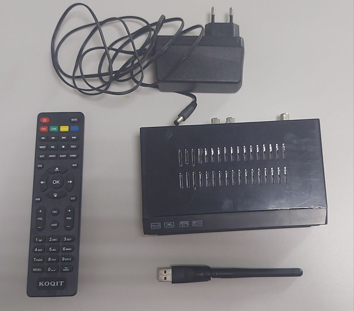 Box IPVT DVB-S2 Satélite Receiver