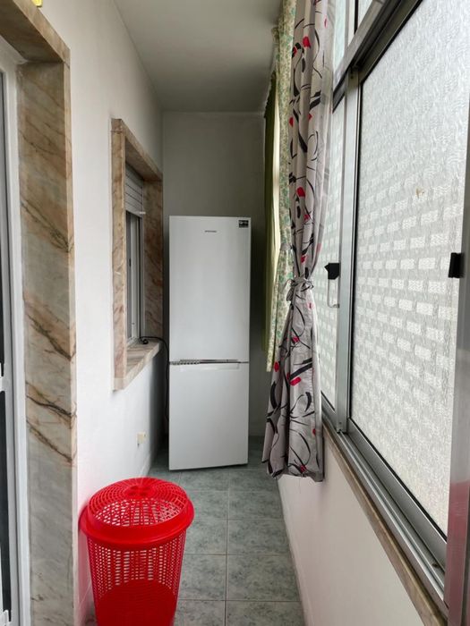 Aluga se Quarto para Casal  em Campolide a 5 min das Amoreiras