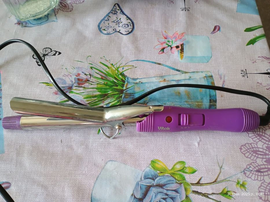 Плойка для волосся