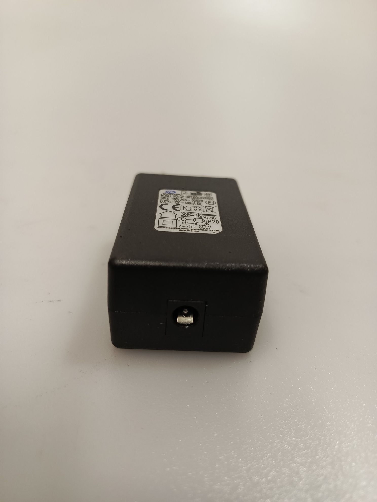 Zasilacz GP 12V, 500mA, 6W