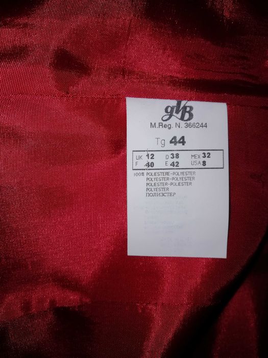 Fato vermelho (senhora)