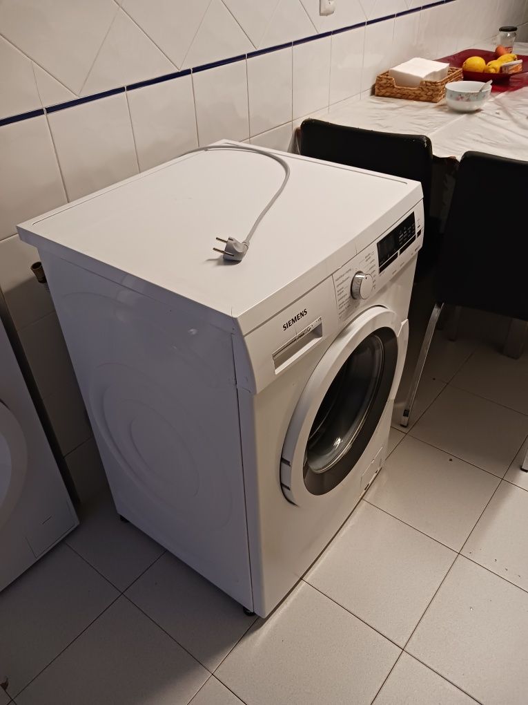 Maquina de lavar 8kg  Siemens iQ500 IQdrive Isensoric