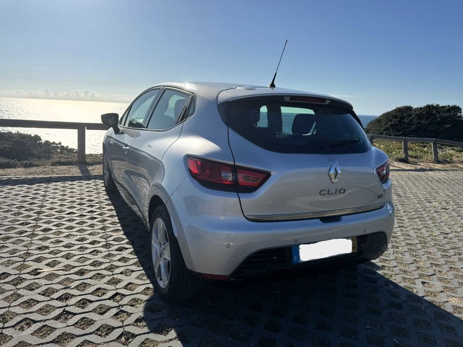 Renault Clio 1.5 DCI 90 CV